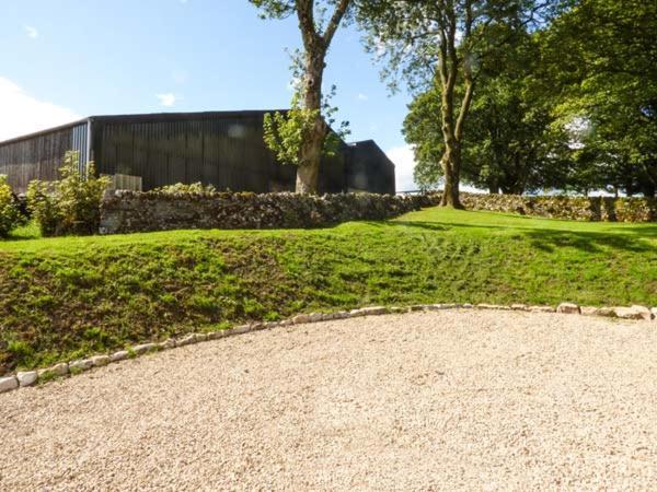 Bank Top Earl Sterndale المظهر الخارجي الصورة
